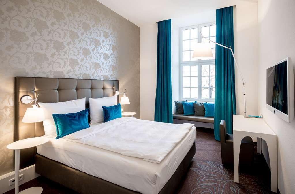 Motel One Magdeburg Rum bild